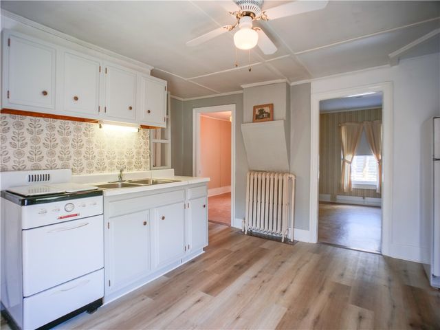 64 Chapin Street, Canandaigua City, NY 14424