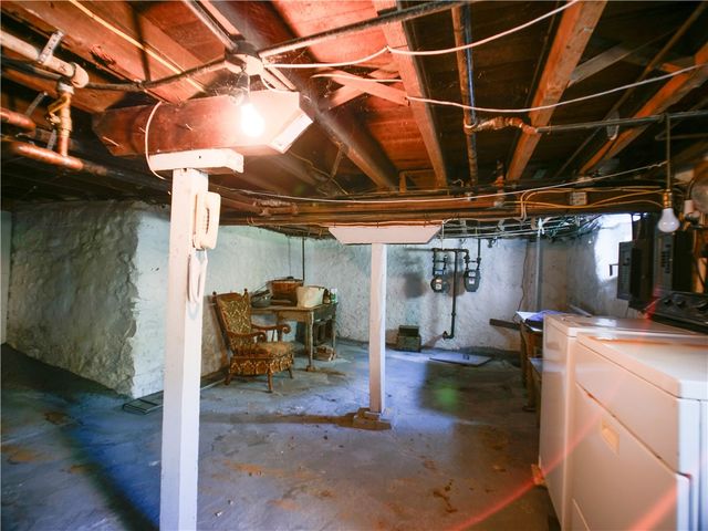 64 Chapin Street, Canandaigua City, NY 14424