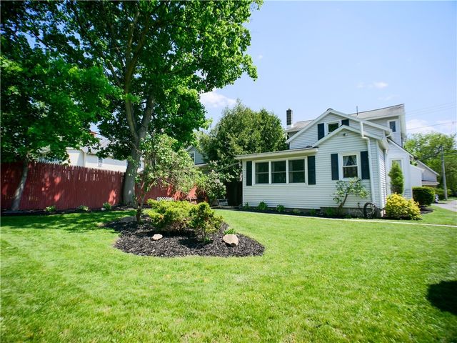 64 Chapin Street, Canandaigua City, NY 14424