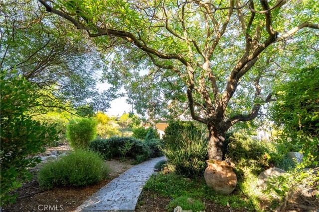 2035 Calle Pattito, Templeton, CA 93465