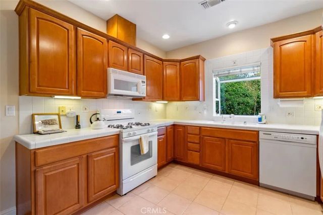 2035 Calle Pattito, Templeton, CA 93465