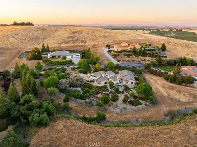 2035 Calle Pattito, Templeton, CA 93465