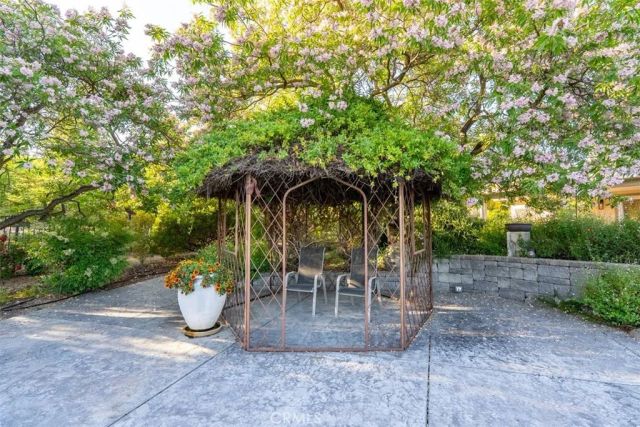 2035 Calle Pattito, Templeton, CA 93465