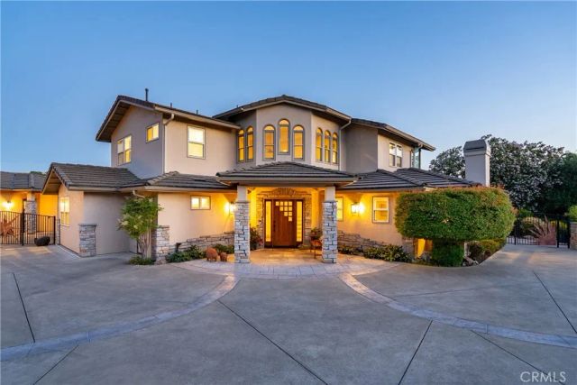 2035 Calle Pattito, Templeton, CA 93465