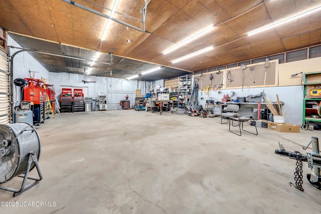 32730 HENLEY LAKE DRIVE, California, MO 65018