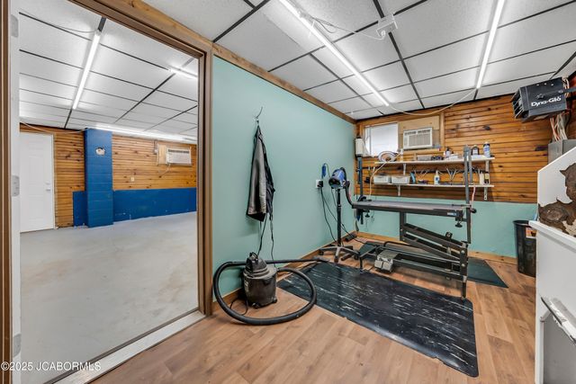 32730 HENLEY LAKE DRIVE, California, MO 65018