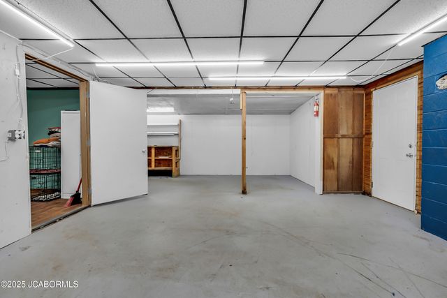 32730 HENLEY LAKE DRIVE, California, MO 65018