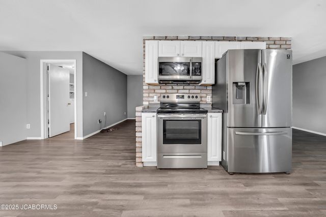 32730 HENLEY LAKE DRIVE, California, MO 65018