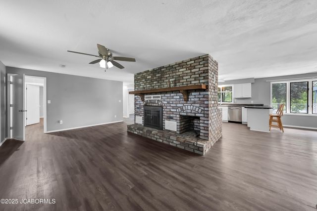 32730 HENLEY LAKE DRIVE, California, MO 65018