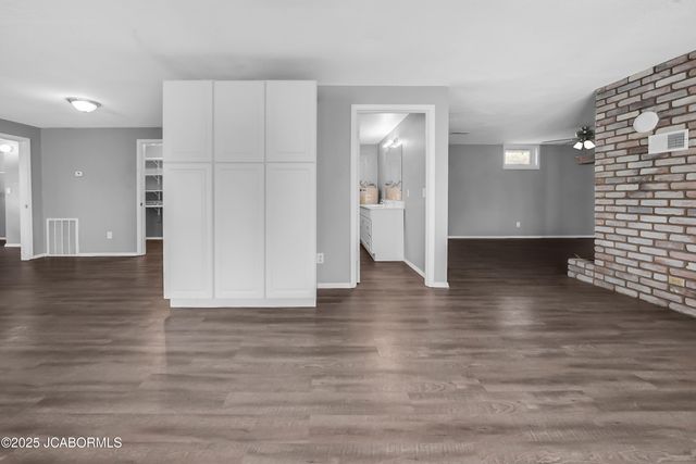 32730 HENLEY LAKE DRIVE, California, MO 65018