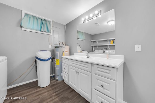 32730 HENLEY LAKE DRIVE, California, MO 65018