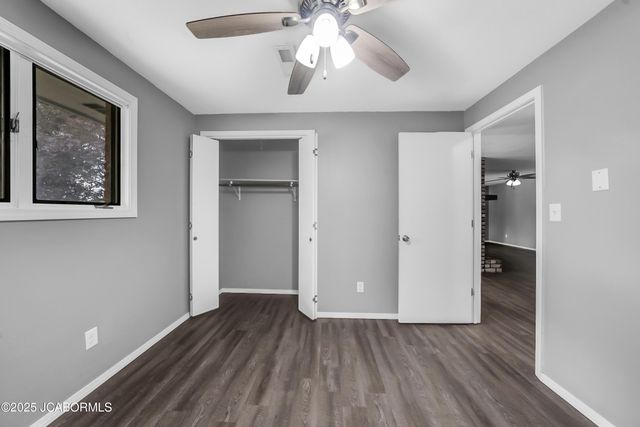 32730 HENLEY LAKE DRIVE, California, MO 65018