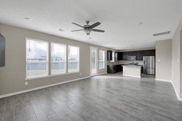 1951 Parnevik Place, Conroe, TX 77304