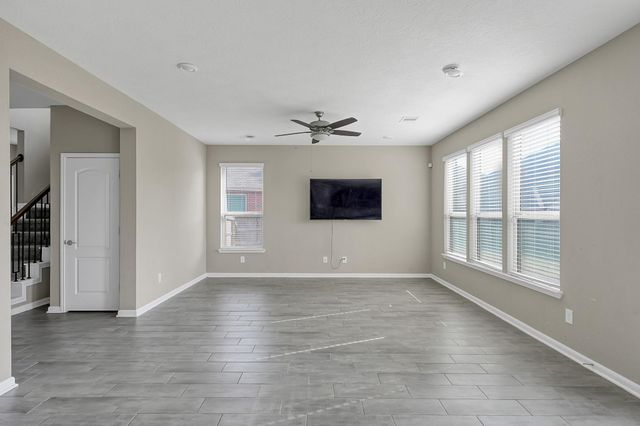 1951 Parnevik Place, Conroe, TX 77304