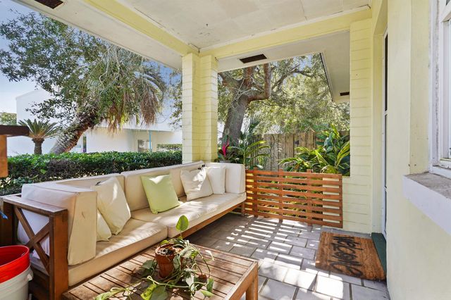 323 Arpieka Ave, St Augustine, FL 32080