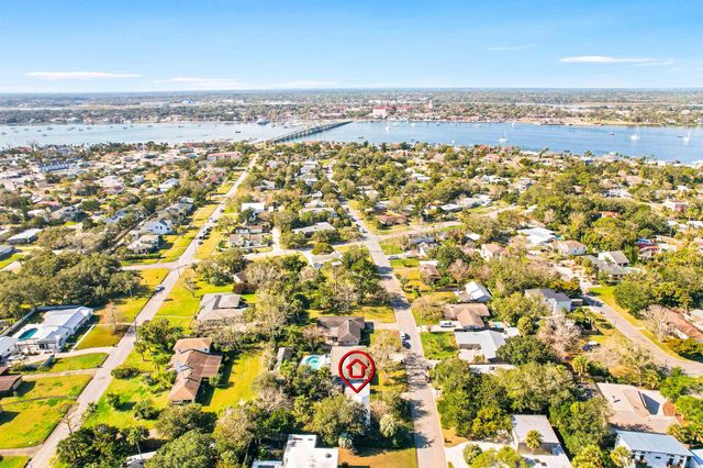 323 Arpieka Ave, St Augustine, FL 32080