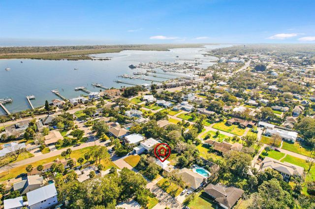 323 Arpieka Ave, St Augustine, FL 32080