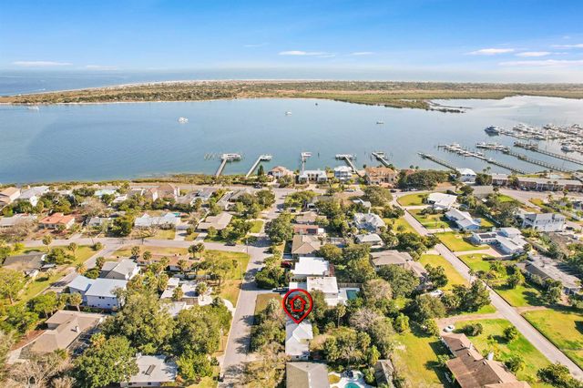 323 Arpieka Ave, St Augustine, FL 32080