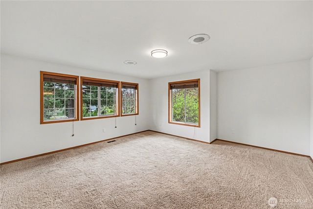 2618 96th Avenue Ct E, Edgewood, WA 98371