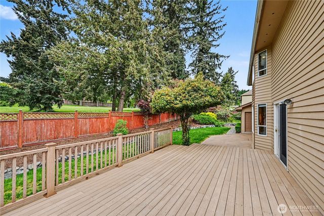 2618 96th Avenue Ct E, Edgewood, WA 98371