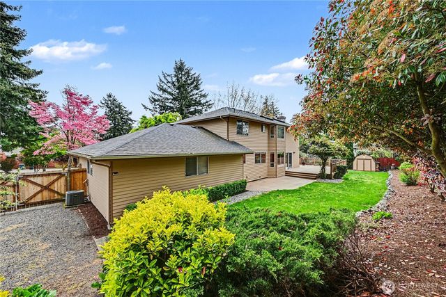 2618 96th Avenue Ct E, Edgewood, WA 98371