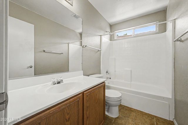 5240 E INGRAM Street, Mesa, AZ 85205