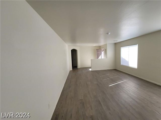 2711 Morning Break Court, Las Vegas, NV 89142