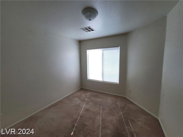 2711 Morning Break Court, Las Vegas, NV 89142