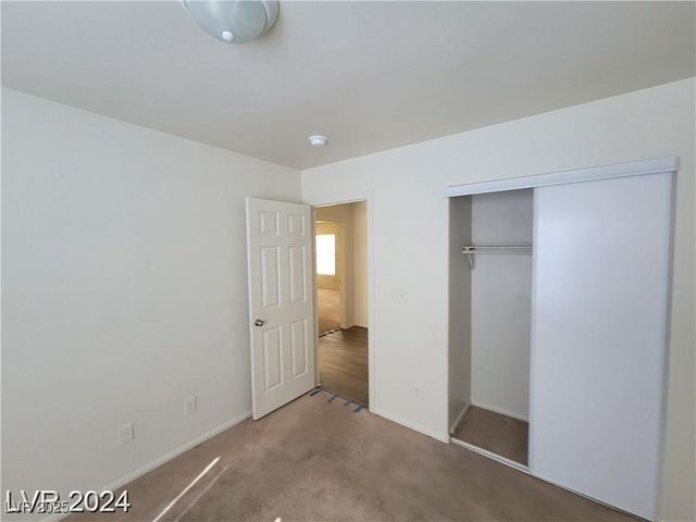 2711 Morning Break Court, Las Vegas, NV 89142