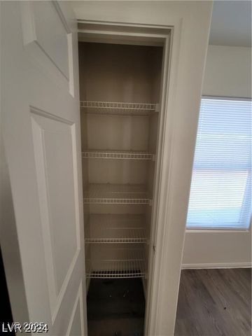 2711 Morning Break Court, Las Vegas, NV 89142