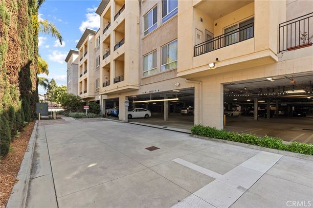 2742 Cabrillo Avenue 212, Torrance, CA 90501