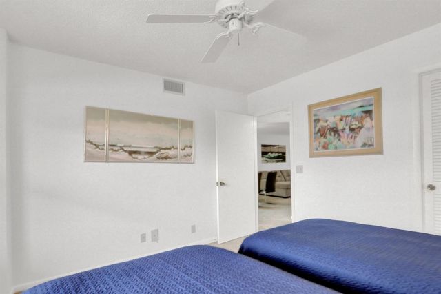 115 Bamboo Road 205, Palm Beach Shores, FL 33404