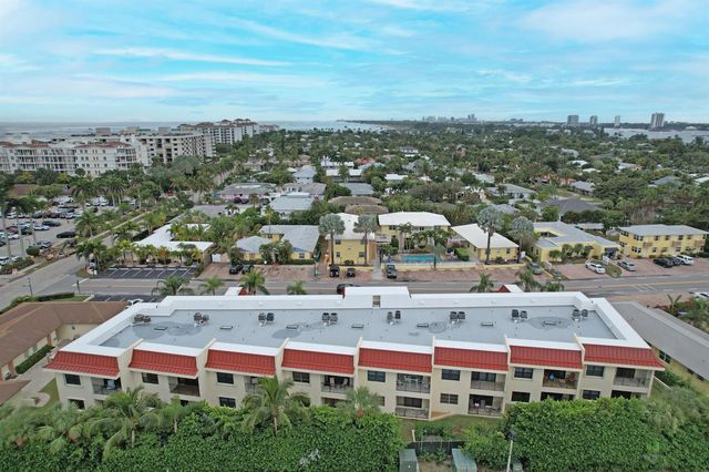 115 Bamboo Road 205, Palm Beach Shores, FL 33404