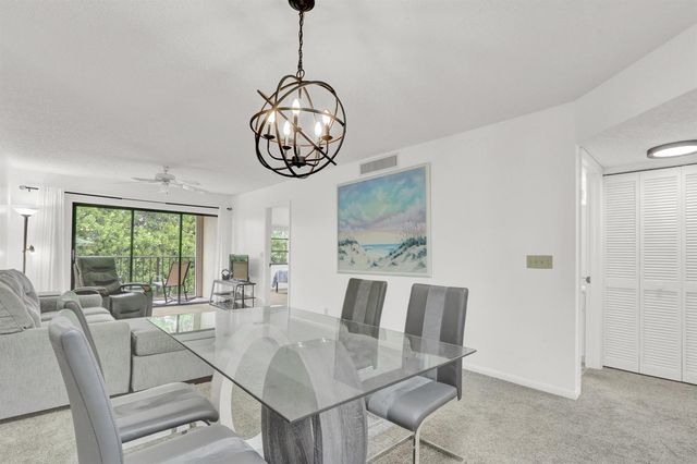 115 Bamboo Road 205, Palm Beach Shores, FL 33404