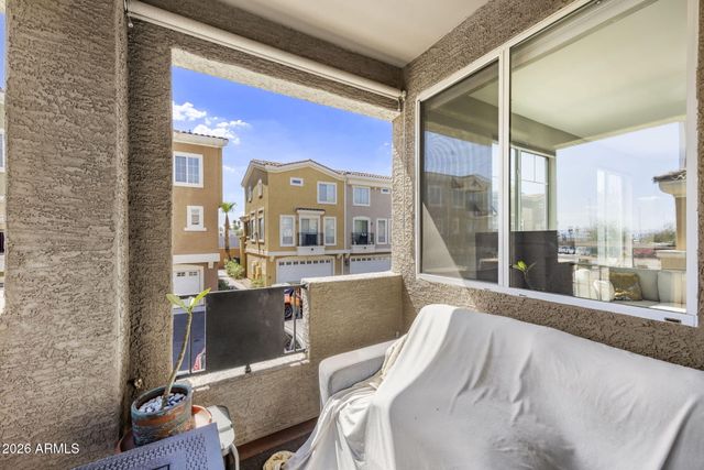 2450 W GLENROSA Avenue 9, Phoenix, AZ 85015