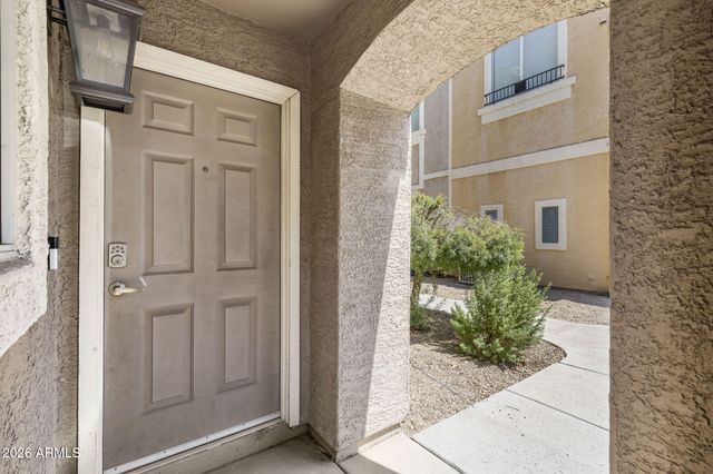 2450 W GLENROSA Avenue 9, Phoenix, AZ 85015