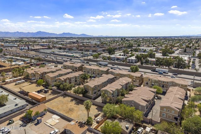 2450 W GLENROSA Avenue 9, Phoenix, AZ 85015