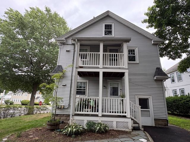 541 School 2, Belmont, MA 02478