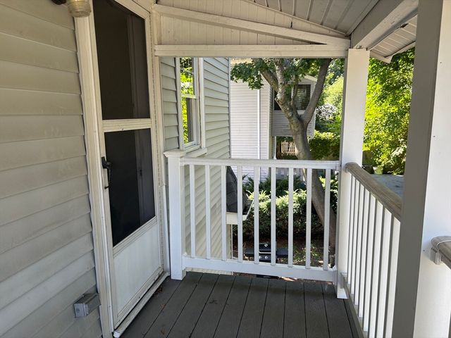 541 School 2, Belmont, MA 02478