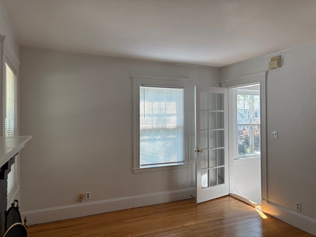 541 School 2, Belmont, MA 02478