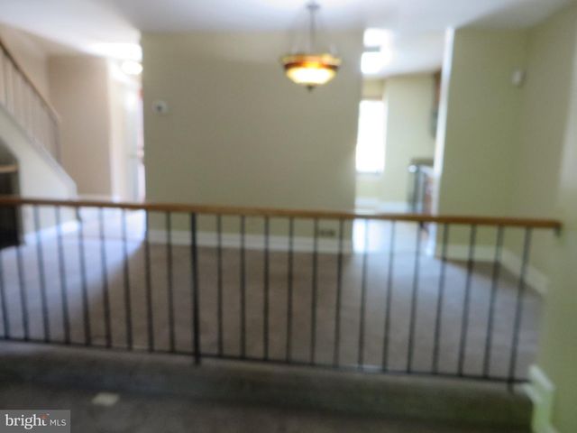 6896 DEER RUN DR, Alexandria, VA 22306