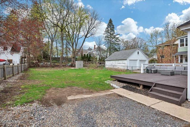 29 Vley Road, Scotia, NY 12302