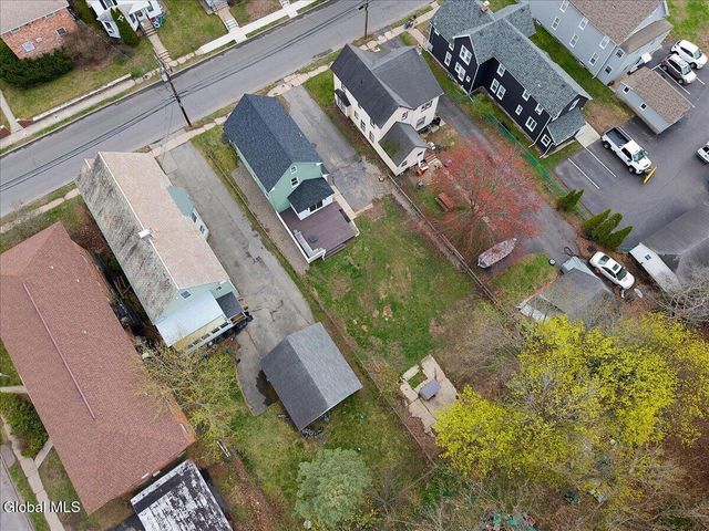 29 Vley Road, Scotia, NY 12302