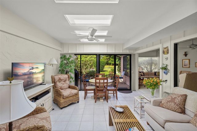 4688 OAK HOLLOW DRIVE 25, Sarasota, FL 34241