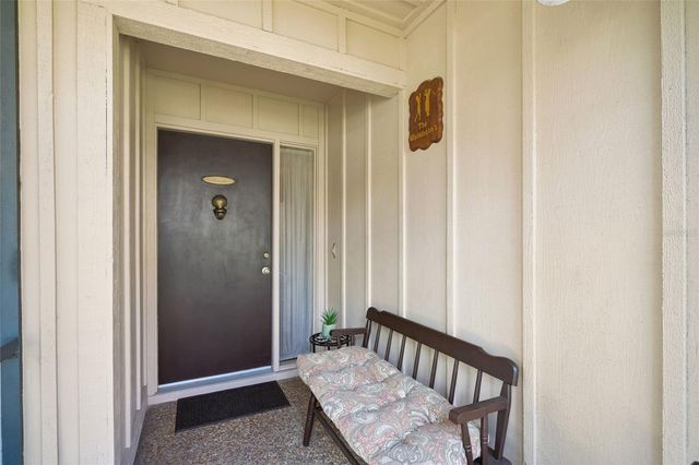 4688 OAK HOLLOW DRIVE 25, Sarasota, FL 34241