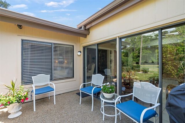 4688 OAK HOLLOW DRIVE 25, Sarasota, FL 34241