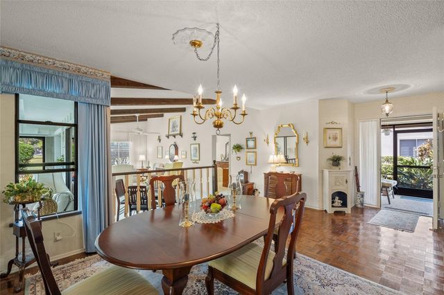 4688 OAK HOLLOW DRIVE 25, Sarasota, FL 34241