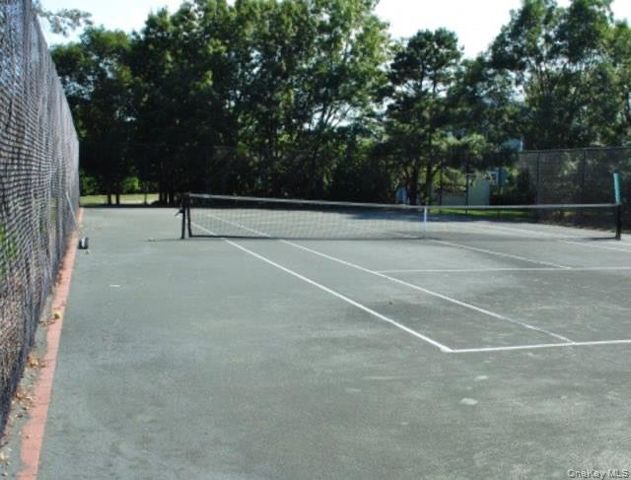 23 Varsity Boulevard, East Setauket, NY 11733