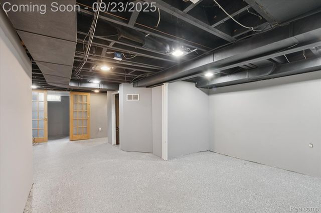 18797 Wiltshire Boulevard, Lathrup Village, MI 48076