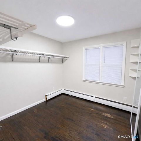 47 Dix Street, West Haven, CT 06516